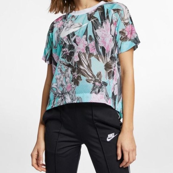 Nike Tops - Nike Perforated Floral Top Size Small